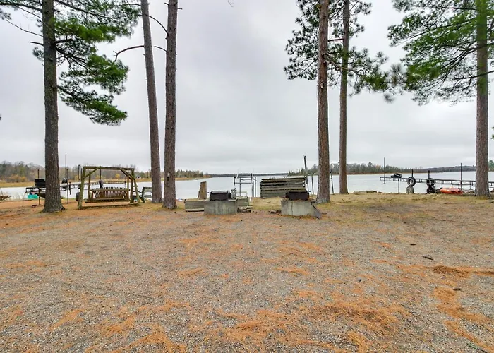 Lakefront Bemidji Getaway W/ Community Beach!